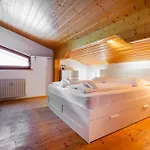 Homy Alpine Deluxe In St Anton Im Montafon Apartamento *