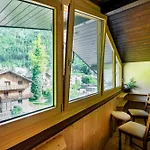 Homy Alpine Deluxe In St Anton Im Montafon Apartamento *